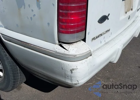 1993 Plymouth Grand Voyager Se from USA, damaged, VIN 1P4GH44R6PX719385